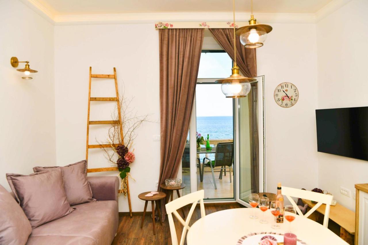 Apartment Carissima-Direct On Sea, Lovran-Opatija Luaran gambar